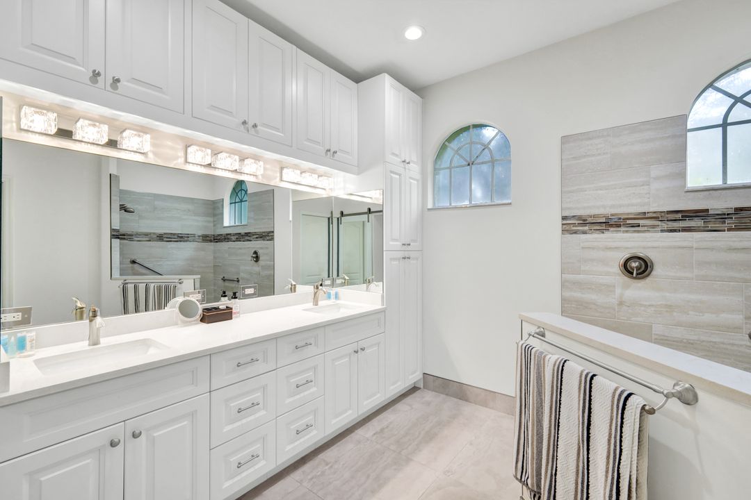 9411 Cedar Creek Dr, Bonita Springs, FL 34135