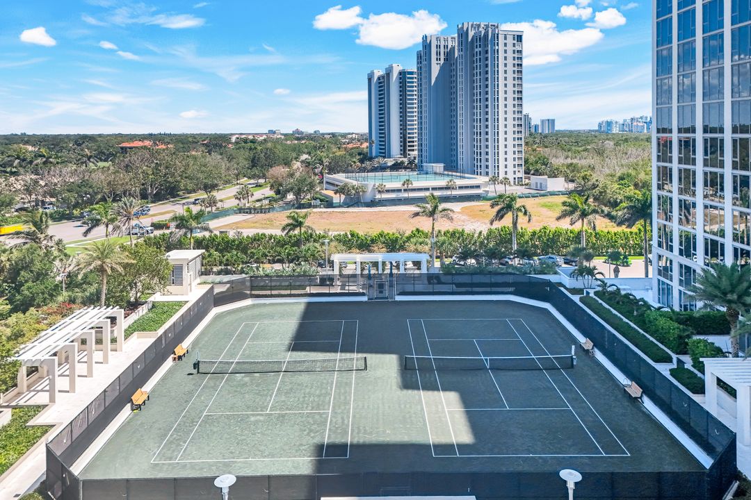 6897 Grenadier Blvd #601, Naples, FL 34108