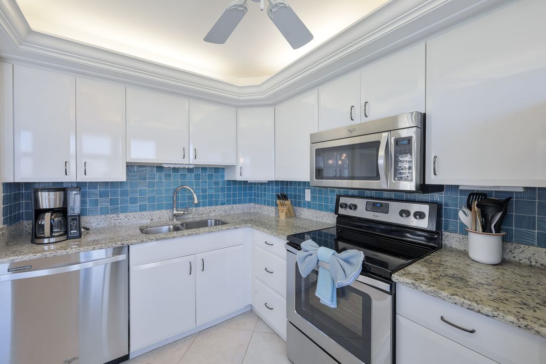 380 Seaview Ct #912, Marco Island, FL 34145