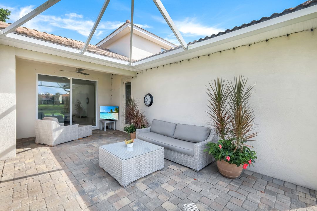 9226 Astonia Way, Fort Myers, FL 33967