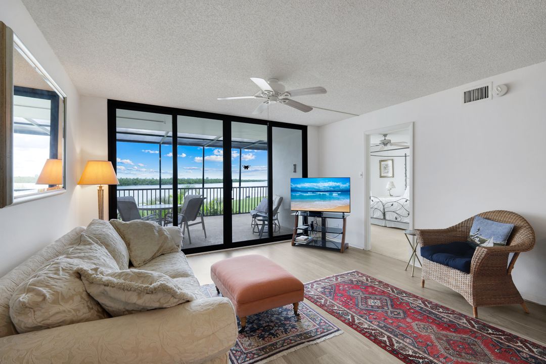 4253 Bay Beach Ln #F1, Fort Myers Beach, FL 33931