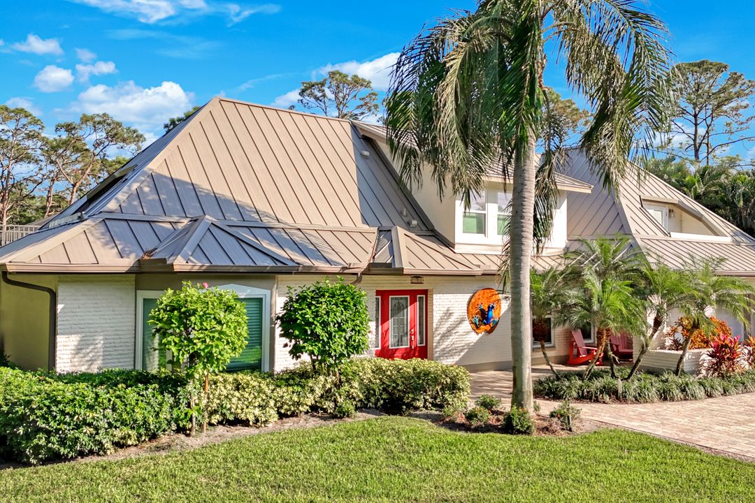 6516 Trail Blvd, Naples, FL 34108