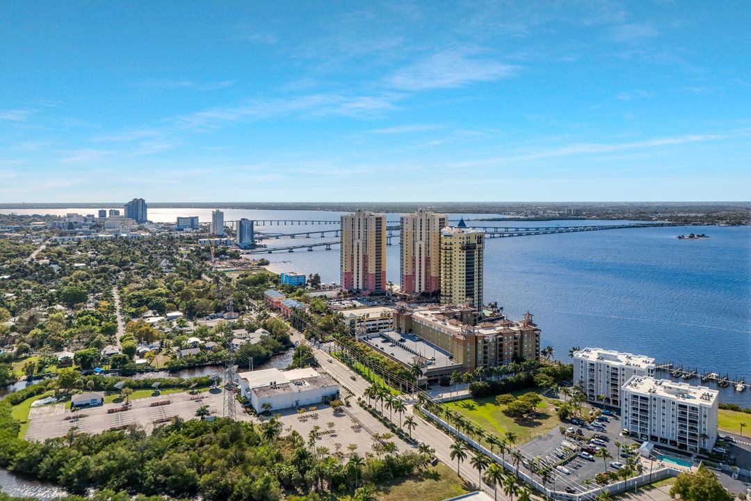 2825 Palm Beach Blvd #316, Fort Myers, FL 33916