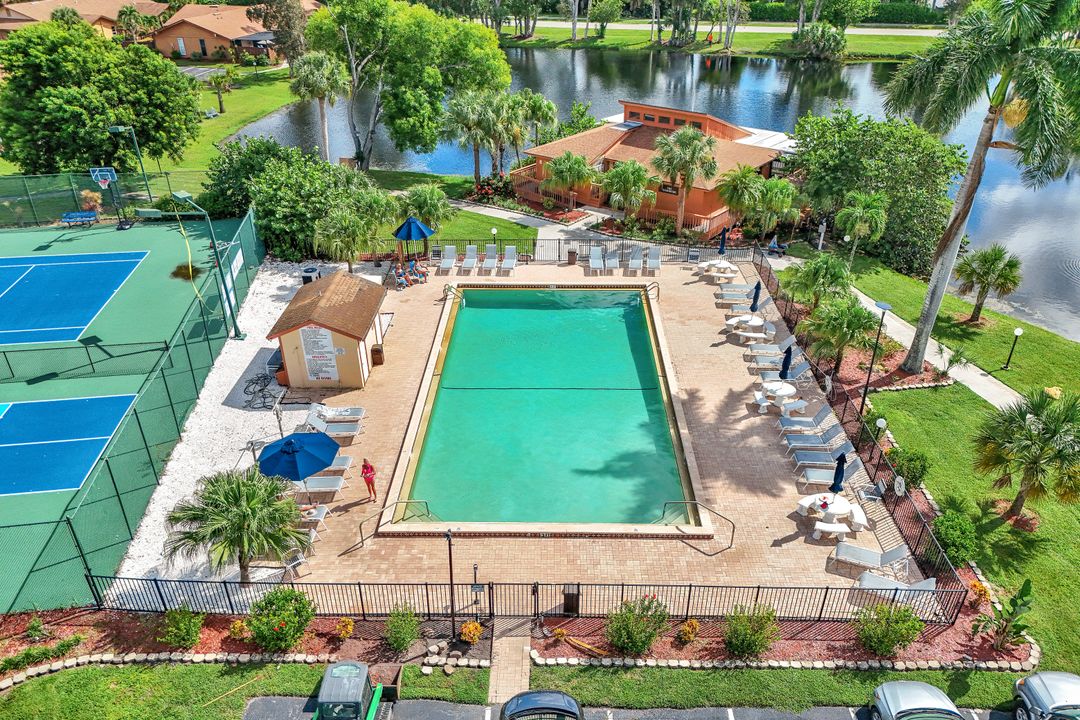 17421 Birchwood Ln #4, Fort Myers, FL 33908