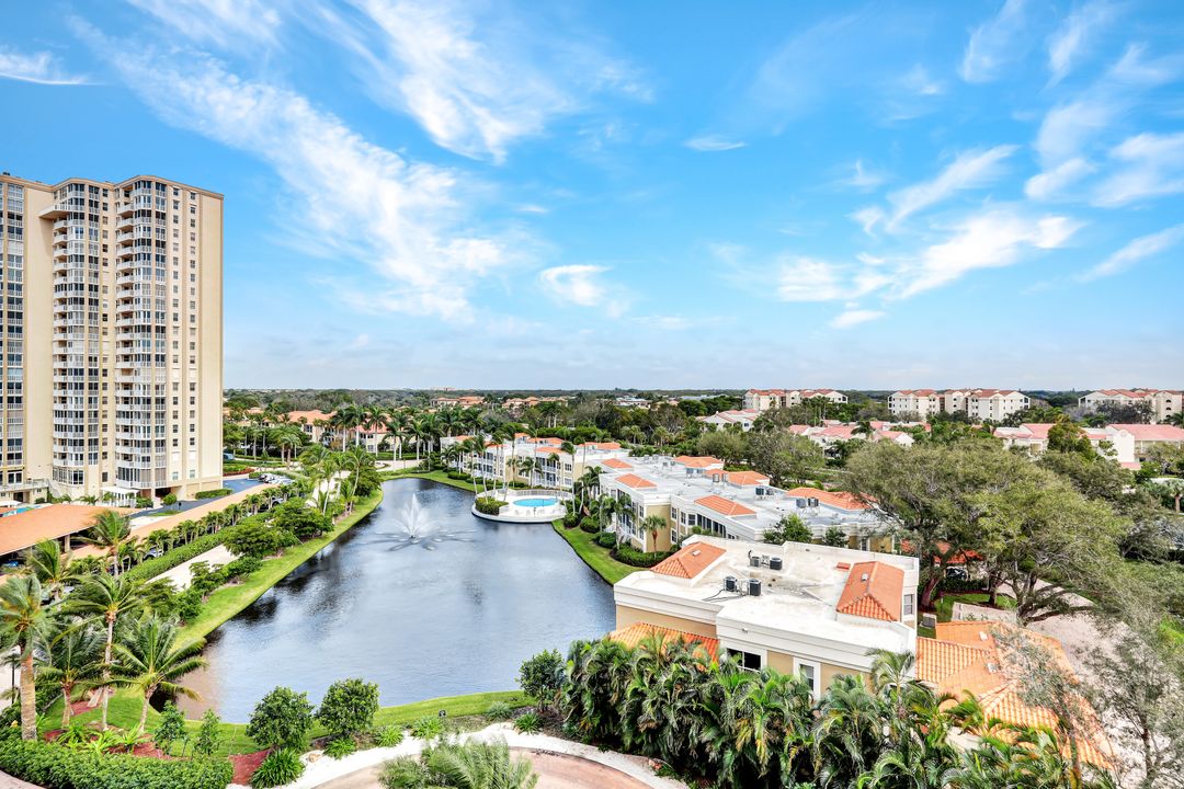 6573 Marissa Loop #303, Naples, FL 34108