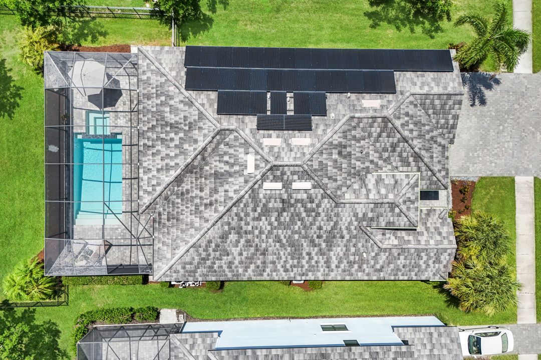 11591 Canopy Loop, Miromar Lakes, FL 33913