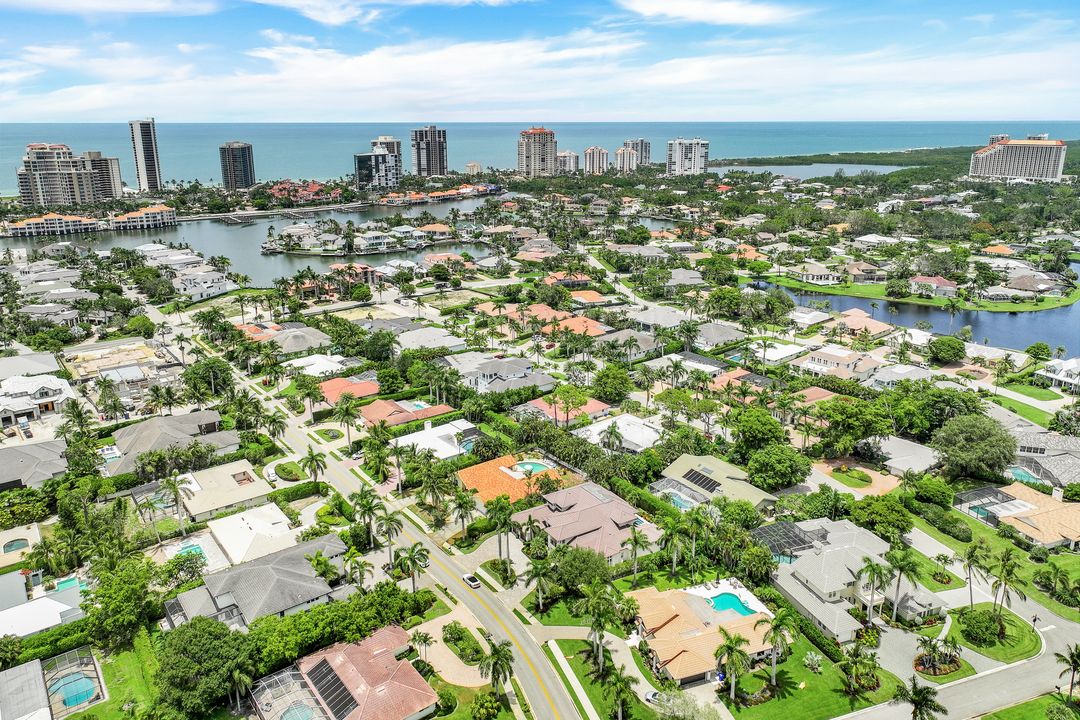 569 Neapolitan Way, Naples, FL 34103