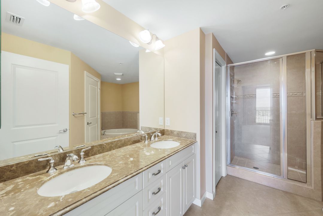 5793 Cape Harbour Dr #615, Cape Coral, FL 33914