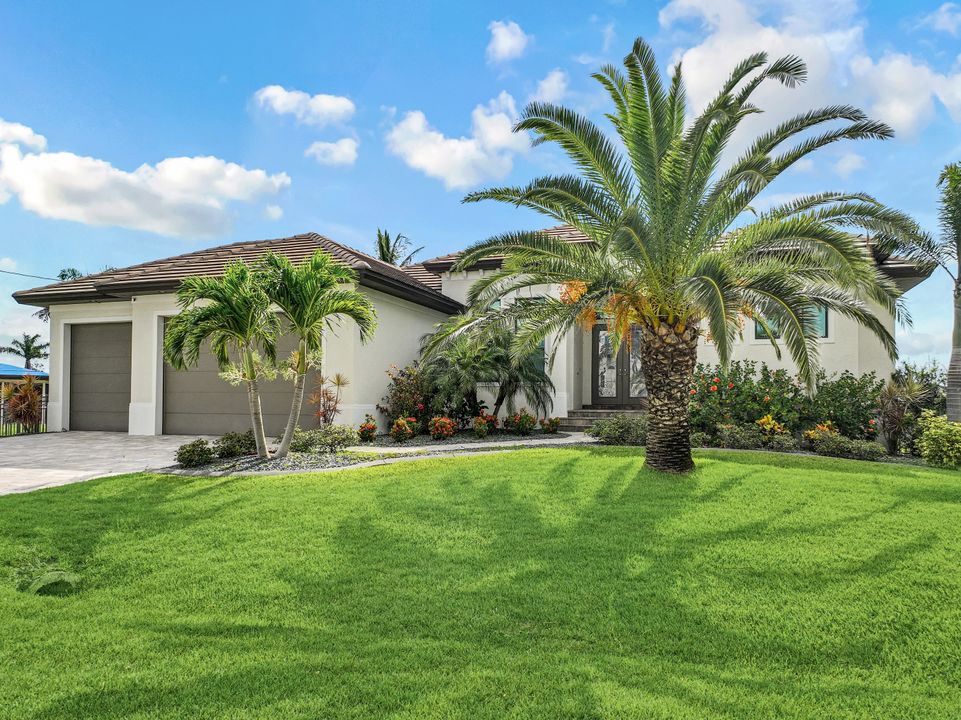 5828 SW 1st Ave, Cape Coral, FL 33914