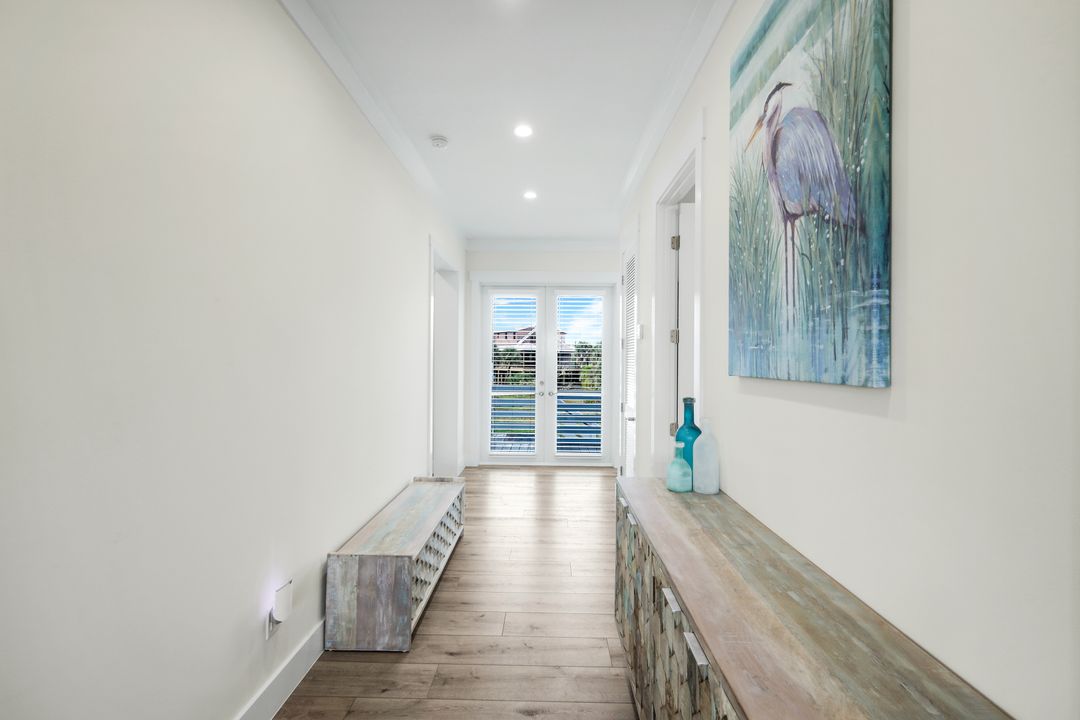 1376 Jamaica Dr, Sanibel, FL 33957