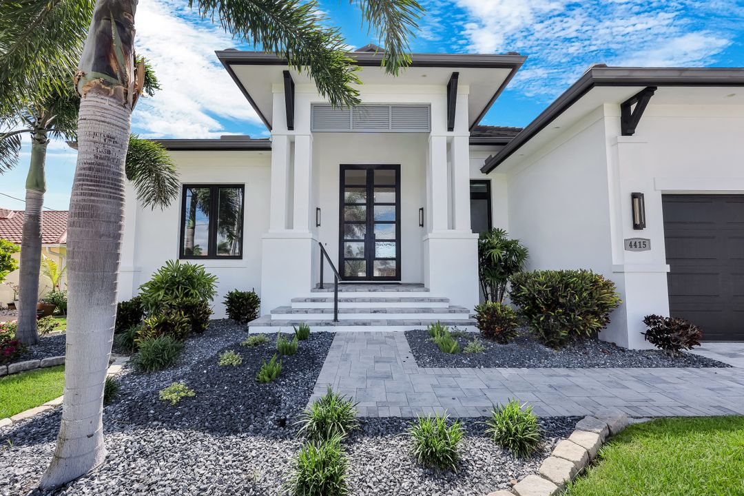 4415 SE 20th Pl, Cape Coral, FL 33904