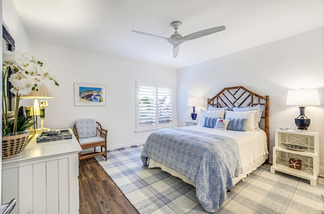 5801 Glencove Dr #502, Naples, FL 34108