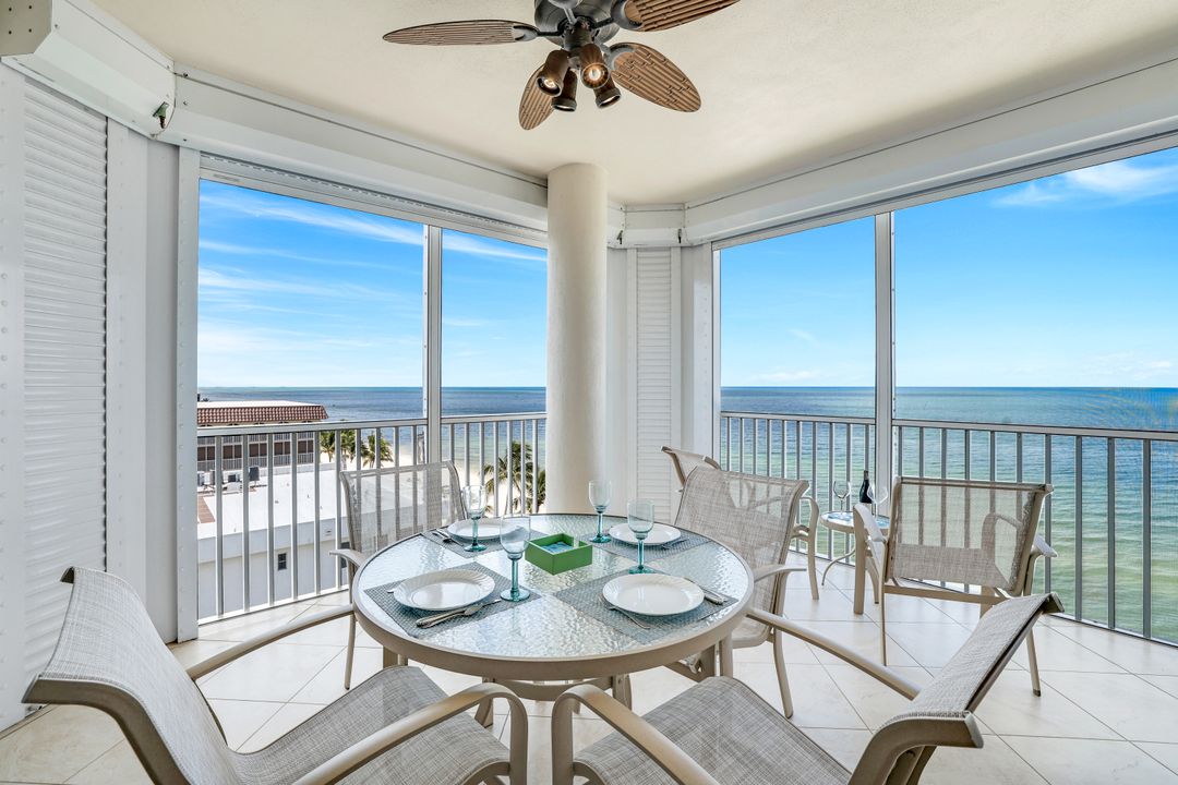 9577 Gulf Shore Dr #801, Naples, FL 34108