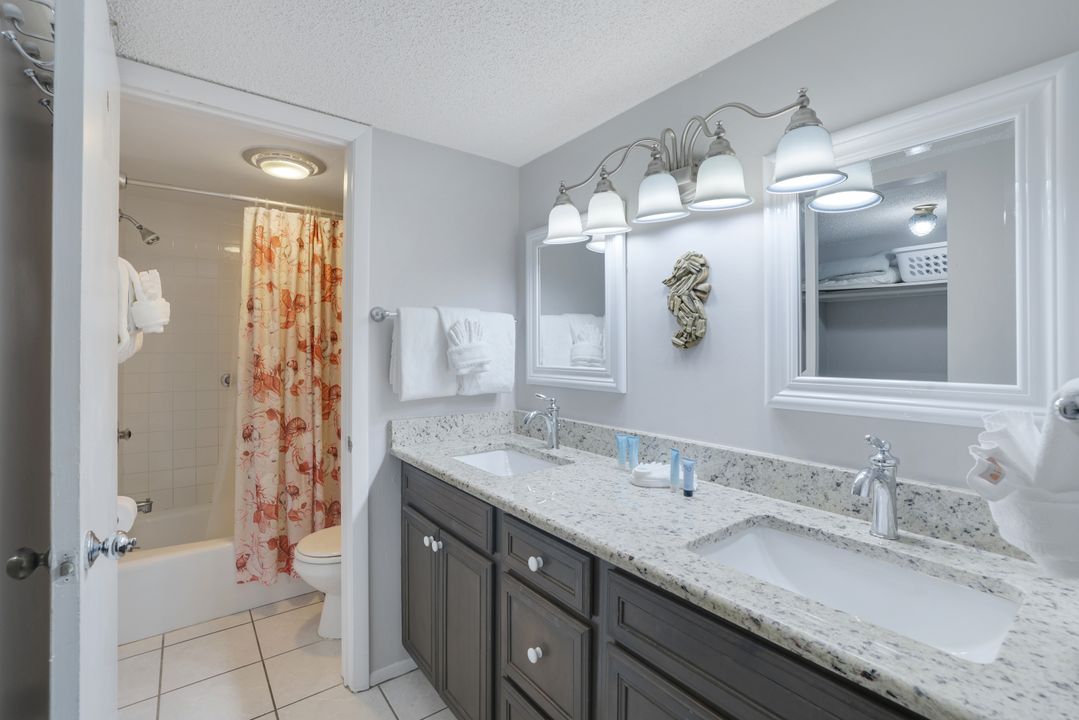 1246 Fulgur St #112, Sanibel, FL 33957