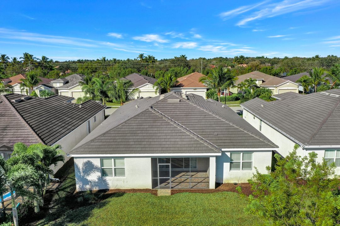 16467 Bonita Landing Cir, Bonita Springs, FL 34135