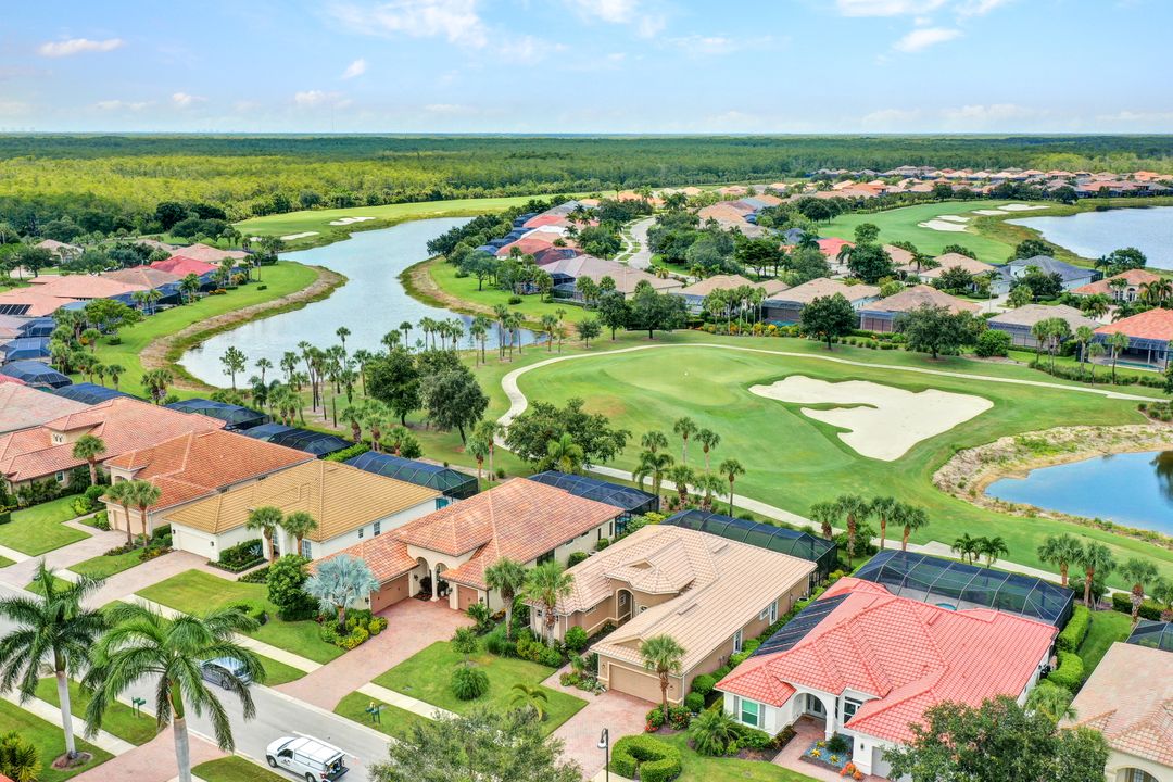 11921 Heather Woods Ct, Naples, FL 34120