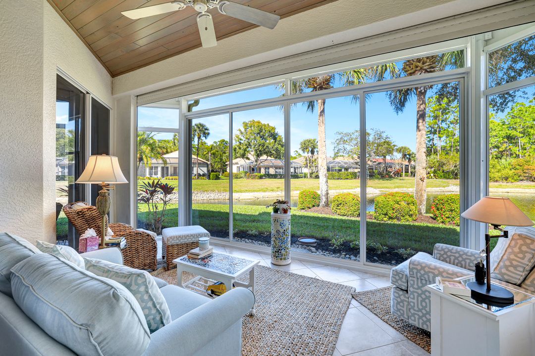 6151 Ashwood Ln, Naples, FL 34110