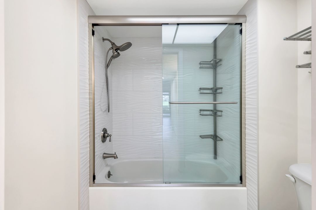 16460 Timberlakes Dr #103, Fort Myers, FL 33908