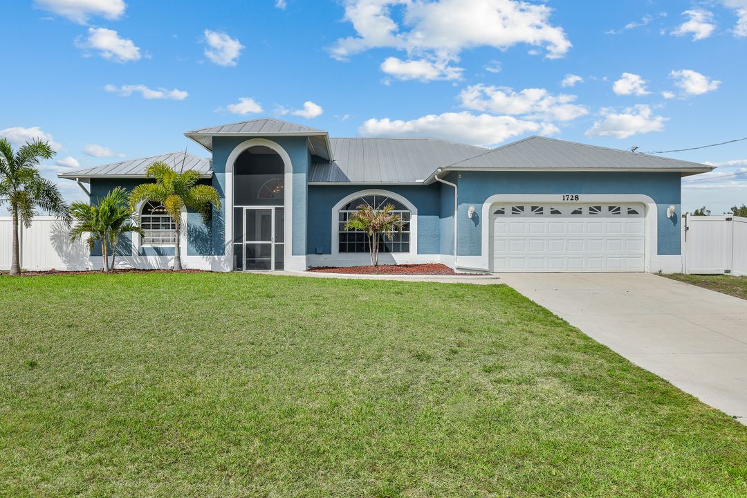 1728 NW 7th Ave, Cape Coral, FL 33993