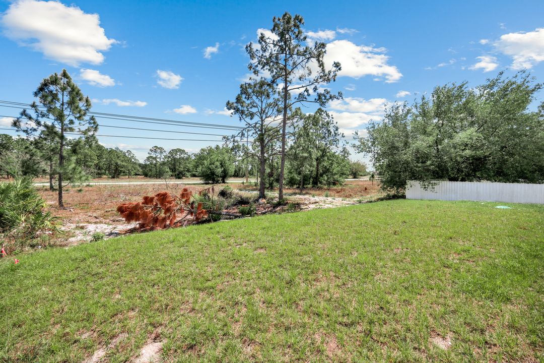 521 Lillon Ave S, Lehigh Acres, FL 33974