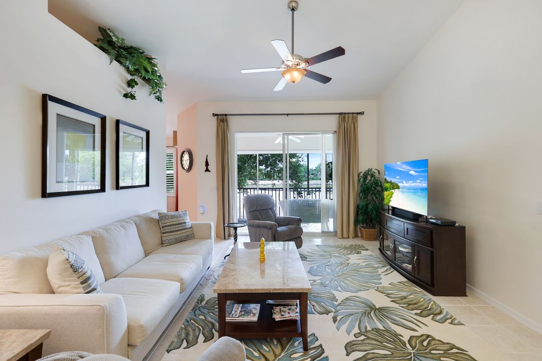 3365 Grand Cypress Dr #201, Naples, FL 34119