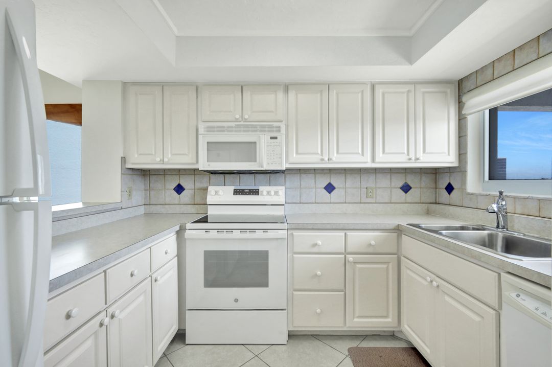 26370 Hickory Blvd #603, Bonita Springs, FL 34134