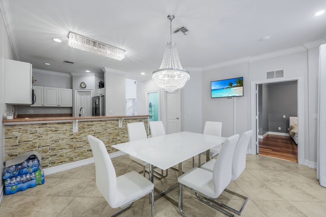 10253 S Silver Palm Dr, Estero, FL 33928