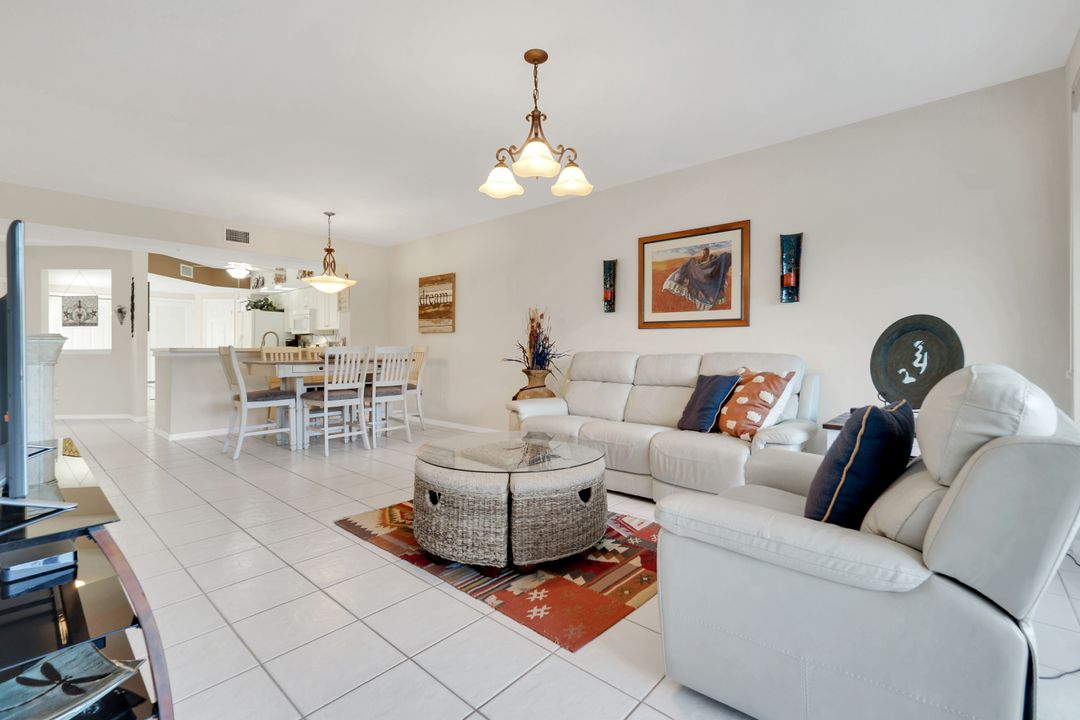 5425 Worthington Ln #103, Naples, FL 34110