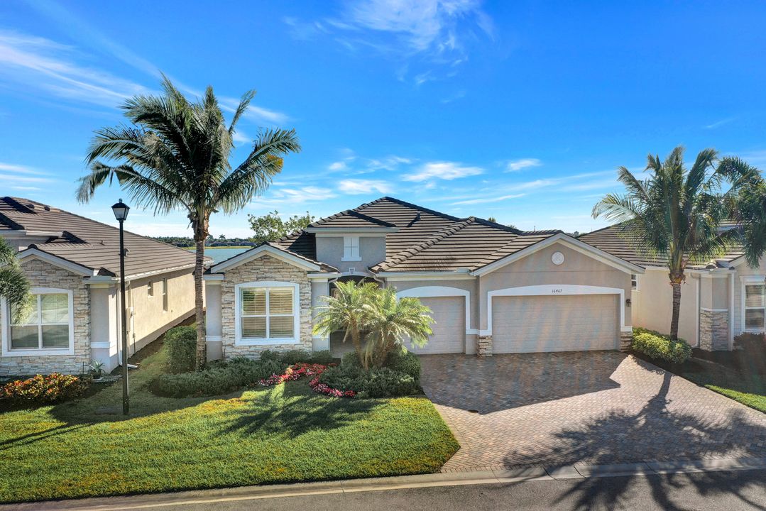 16467 Bonita Landing Cir, Bonita Springs, FL 34135