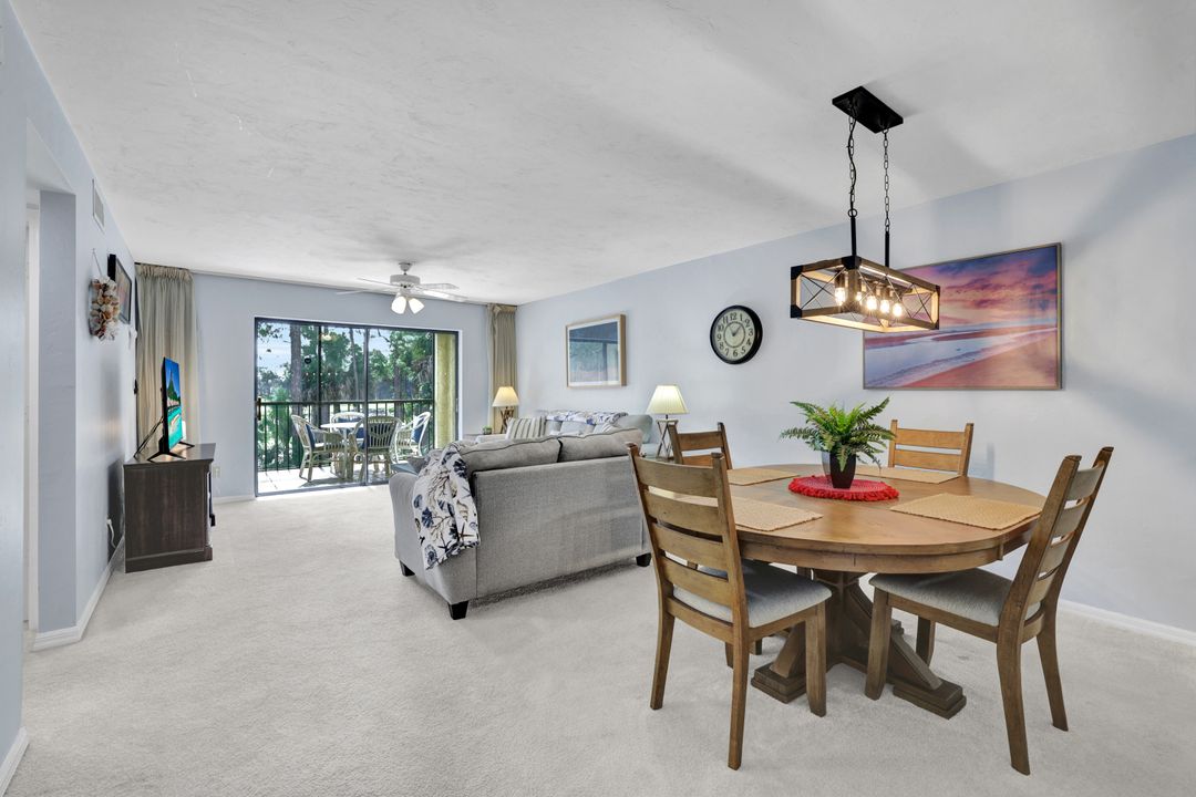 228 Fox Glen Dr #3203, Naples, FL 34104