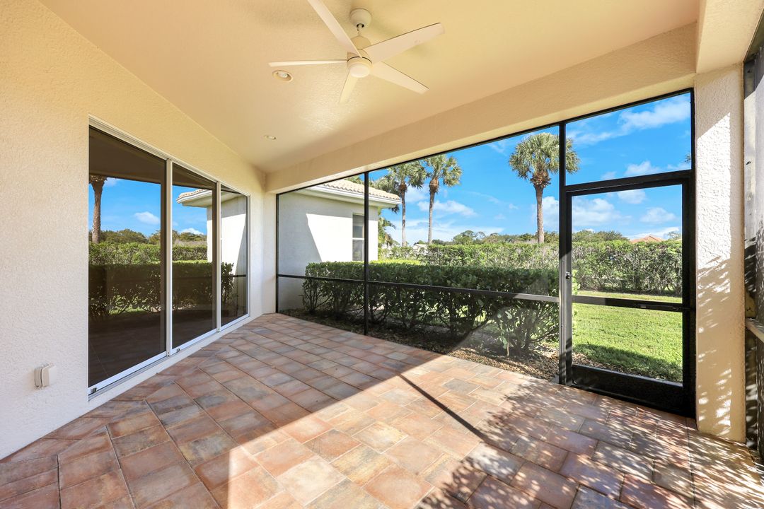 28251 L Burton Fletcher Ct, Bonita Springs, FL 34135