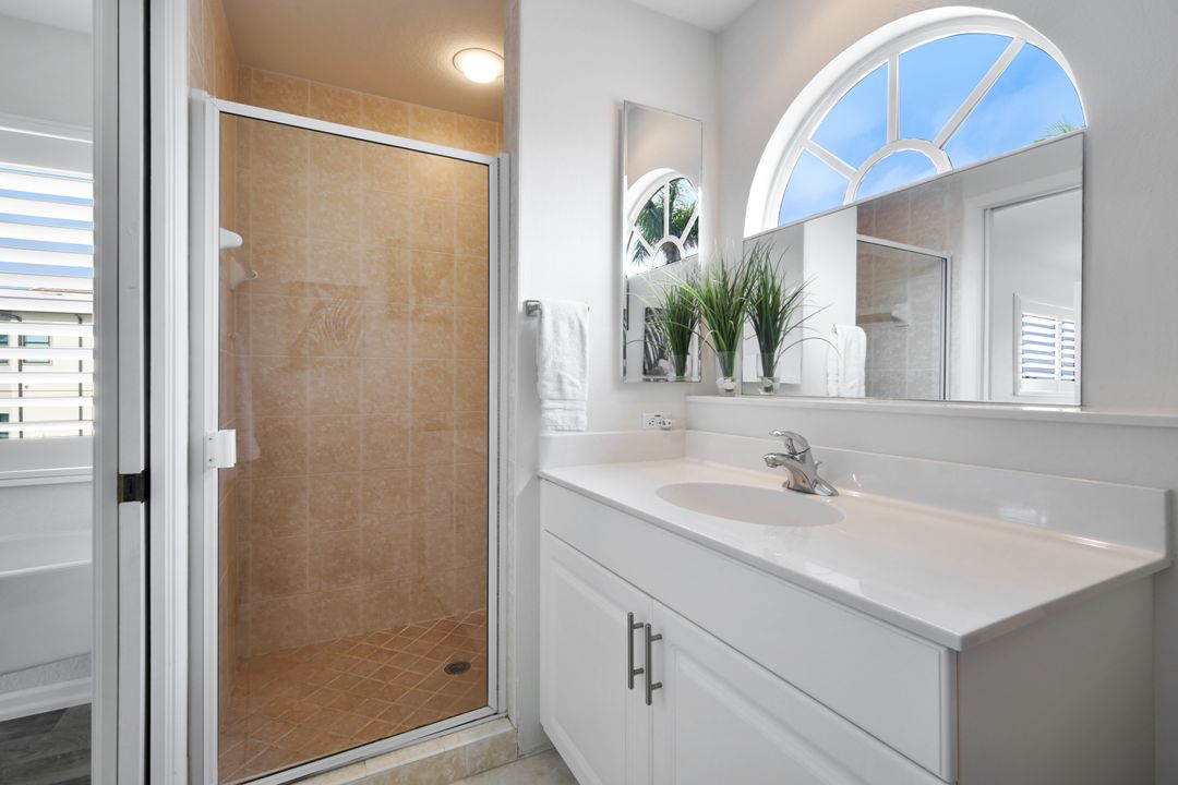 2834 SW 49th Terrace, Cape Coral, FL 33914