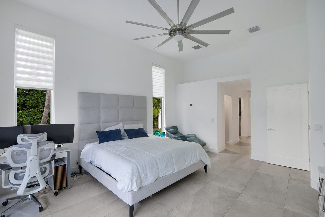 1002 Lake Shore Dr, Delray Beach, FL 33444