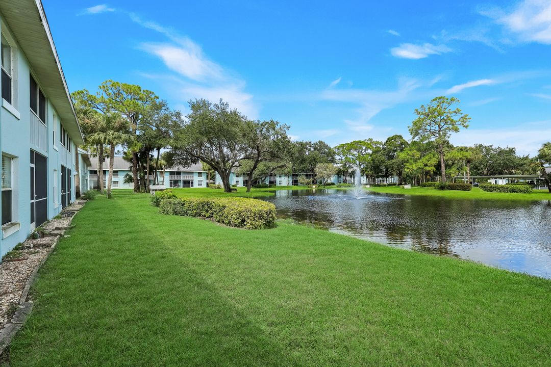 121 Wading Bird Cir #B-103, Naples, FL 34110