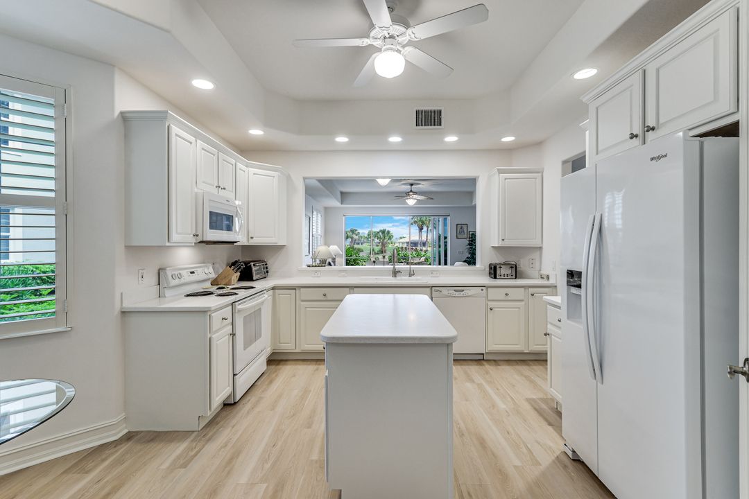 6029 Trophy Dr #301, Naples, FL 34110