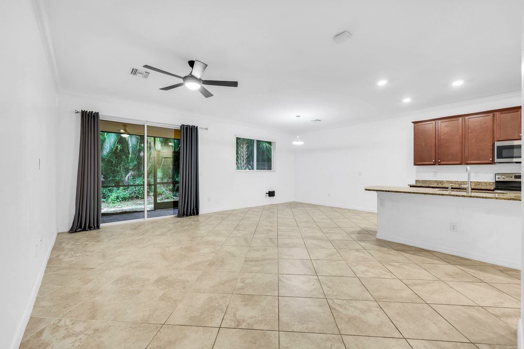 10171 Tin Maple Dr #95, Estero, FL 33928