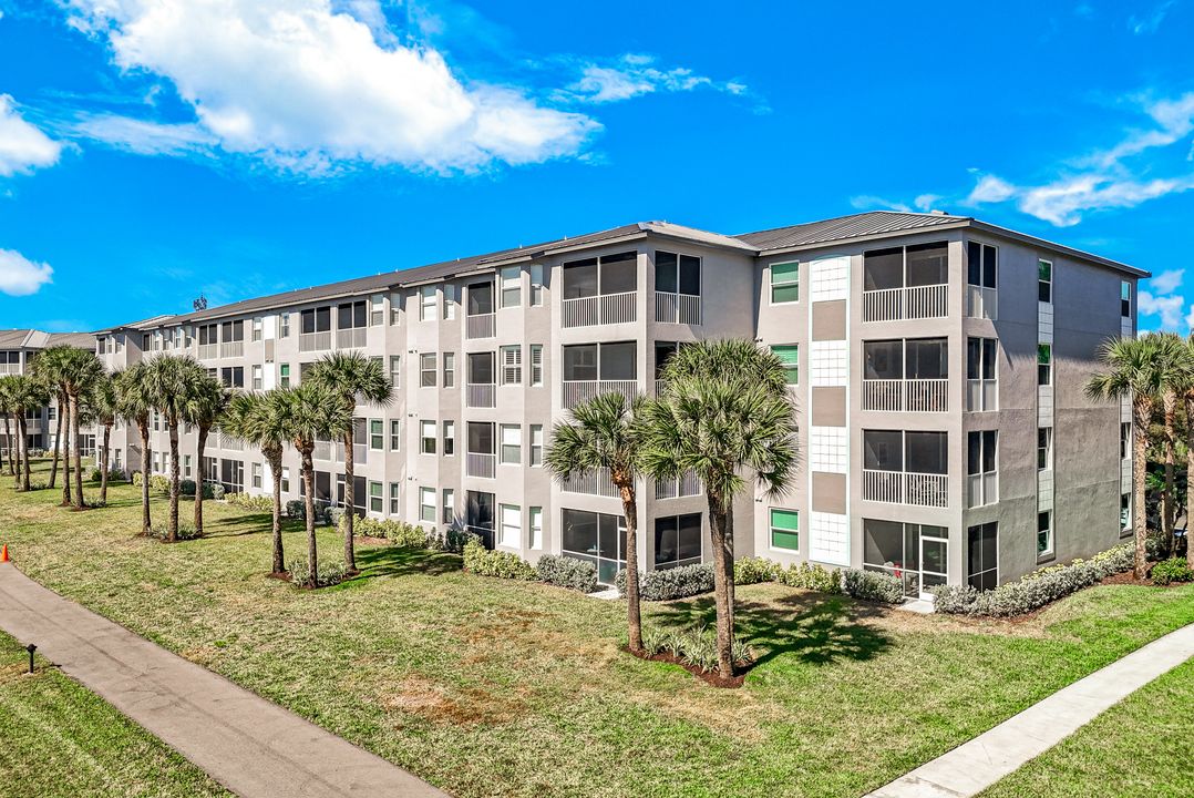 16655 Lake Cir Dr  #845, Fort Myers, FL 33908