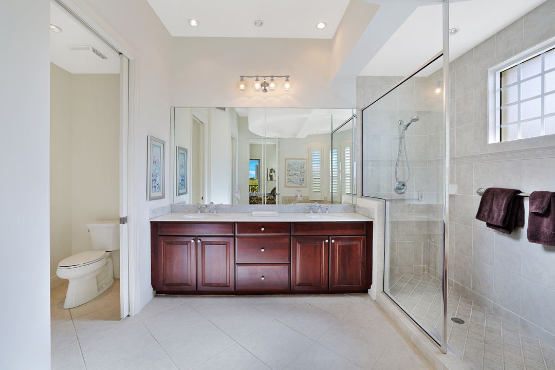 1486 Borghese Ln #301, Naples, FL 34114