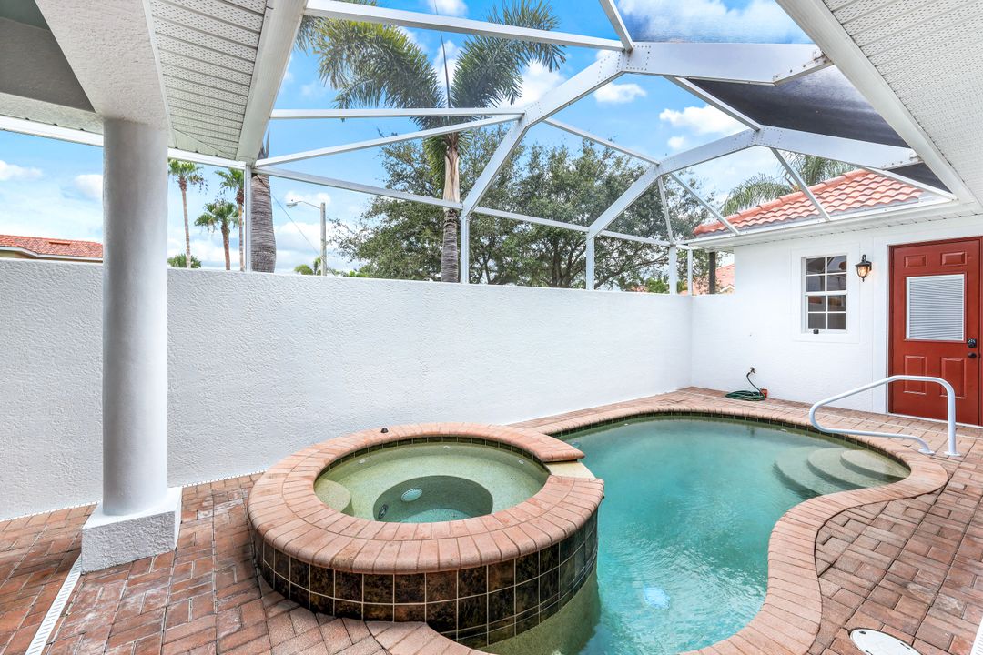 5593 Kensington Loop, Fort Myers, FL 33912