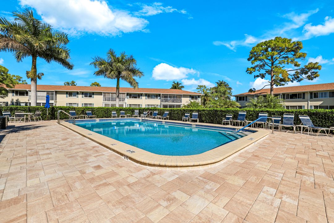 247 Winners Cir #5, Naples, FL 34112