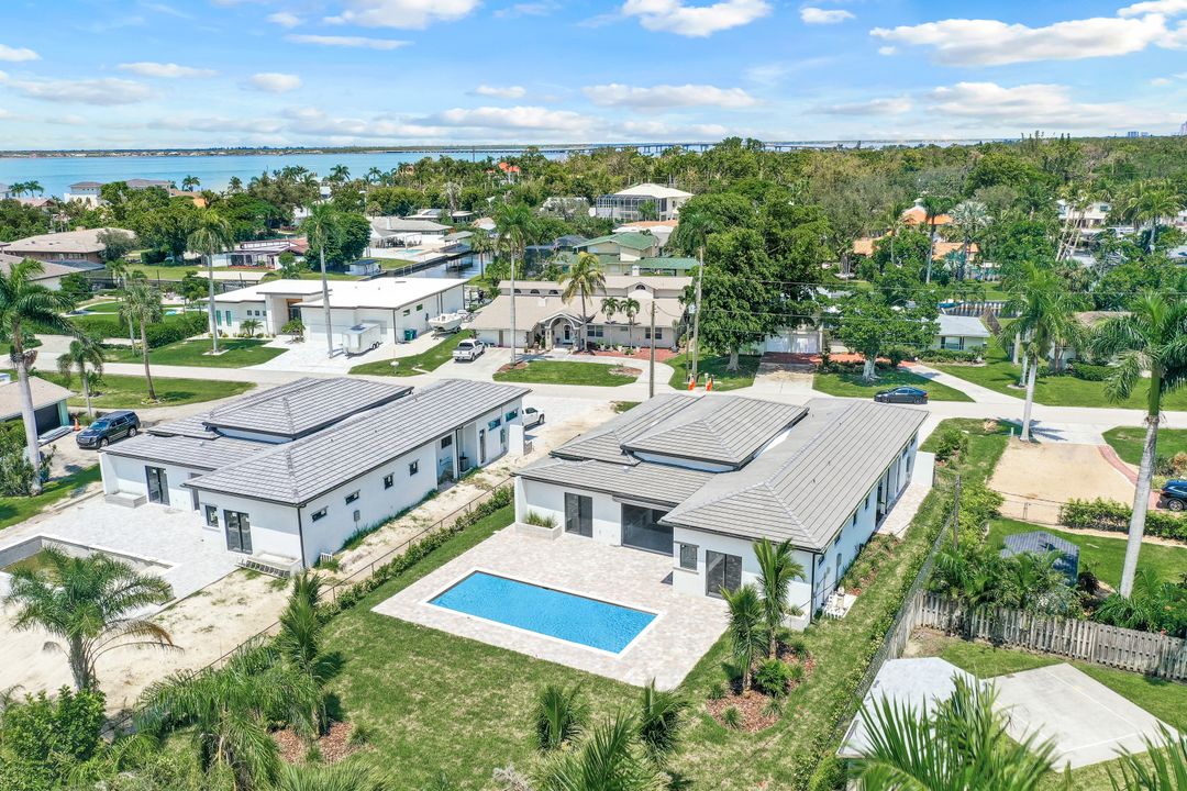 1332 Longwood Dr, Fort Myers, FL 33919