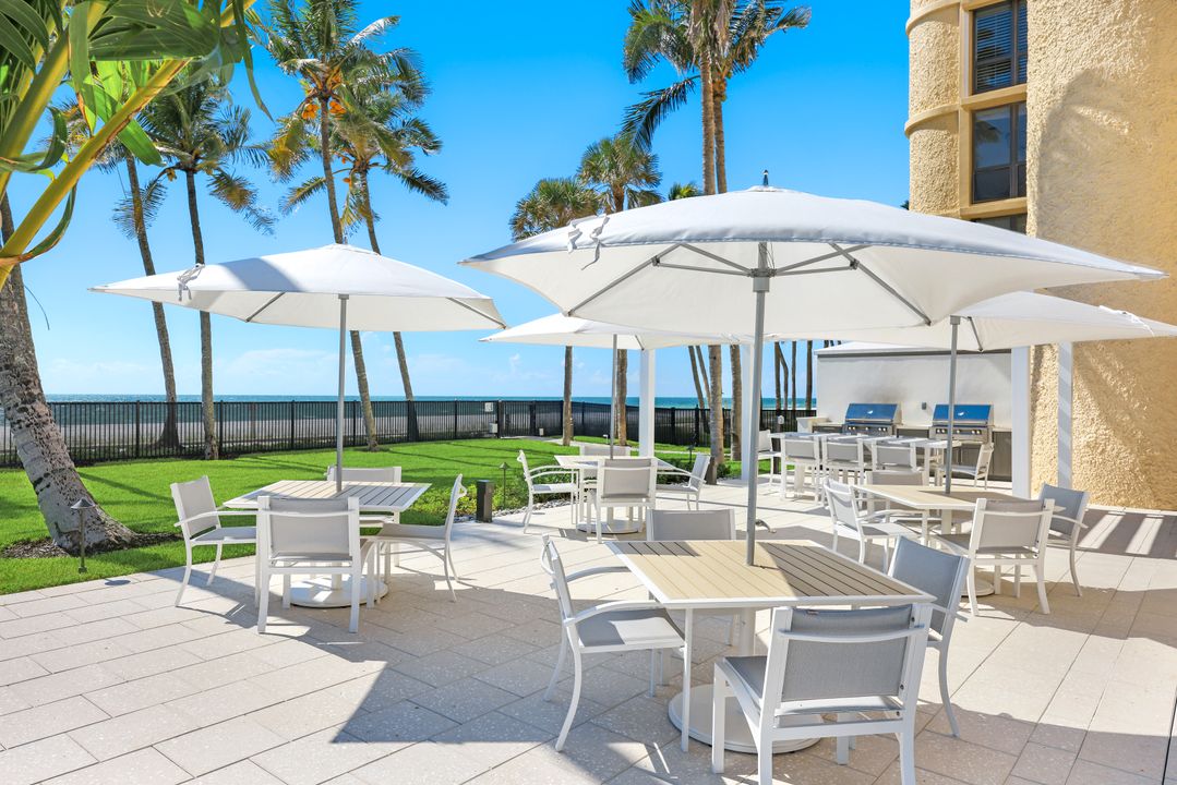 4001 Gulf Shore Blvd N #902, Naples, FL 34103