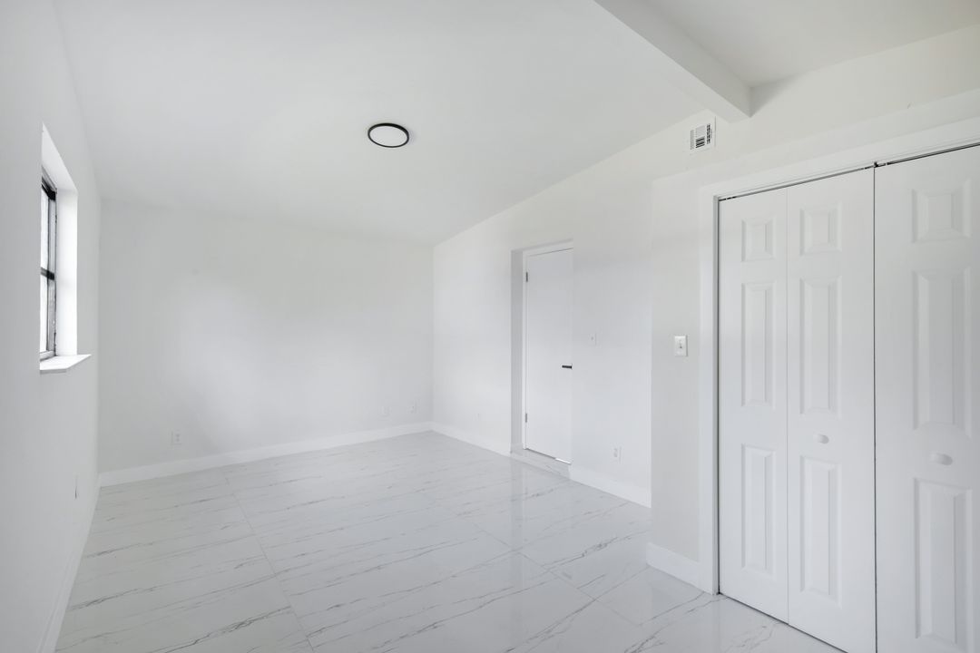 2118 Aldridge Ave, Fort Myers, FL 33907