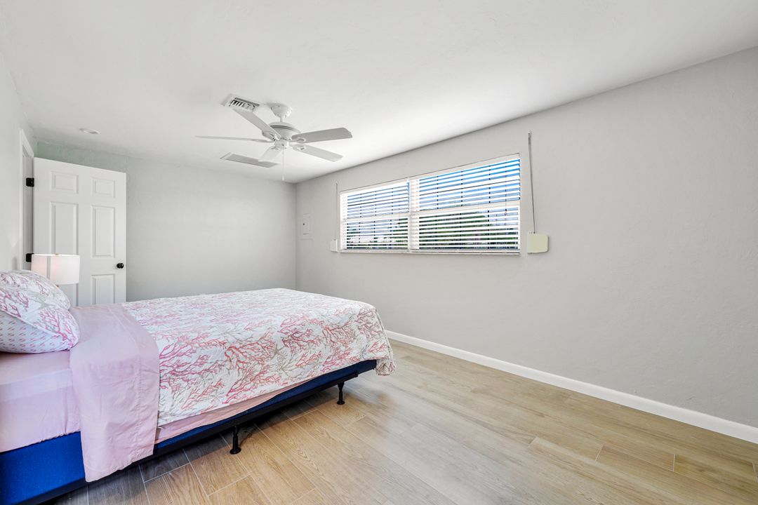 1720 Cascade Way, North Fort Myers, FL 33917