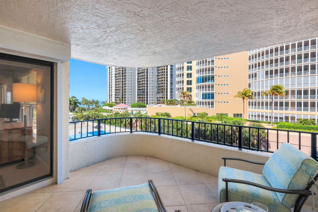 4451 Gulf Shore Blvd N #501, Naples, FL 34103