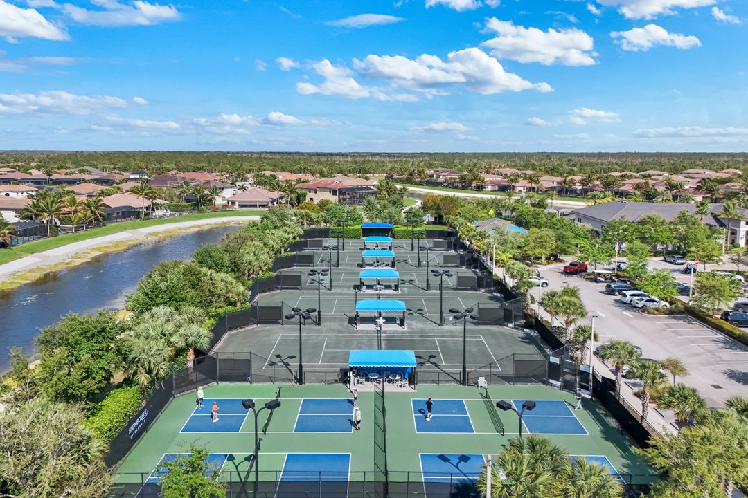 4056 Nova Ln, Naples, FL 34119