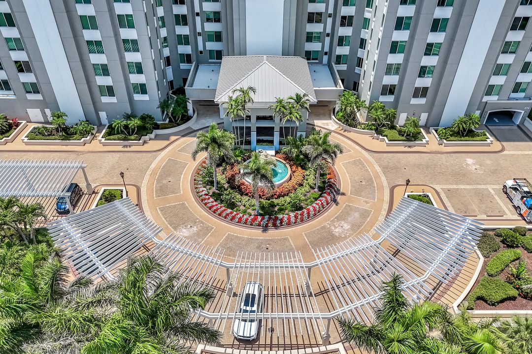 275 Indies Way #1603, Naples, FL 34110