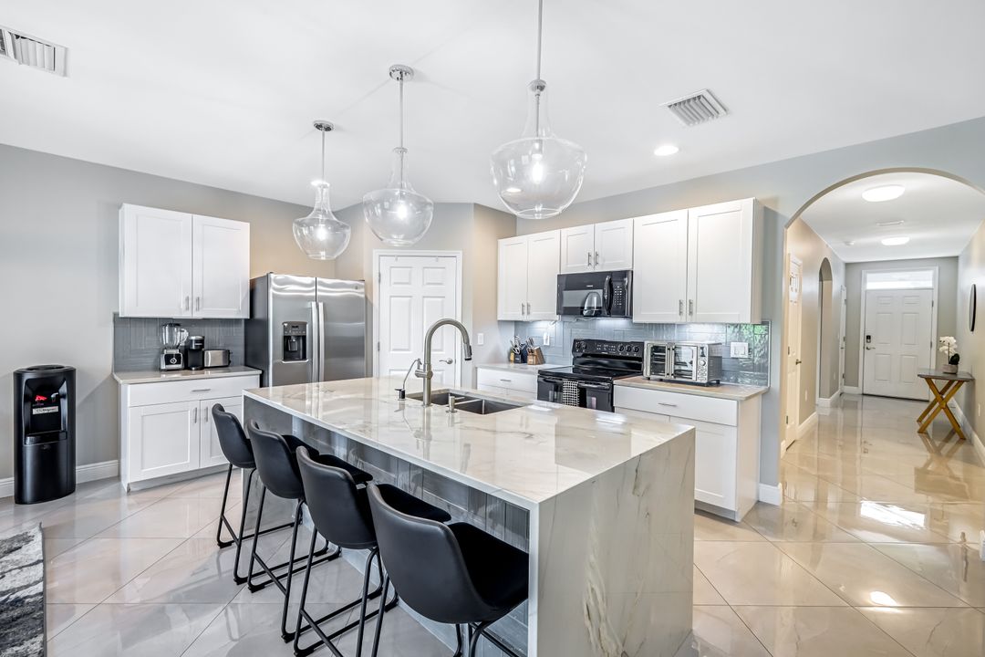8349 Butternut Rd, Fort Myers, FL 33967