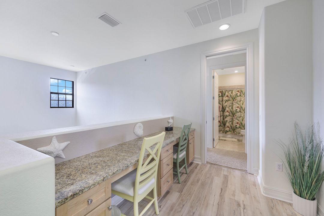 9111 Capistrano St S #8303, Naples, FL 34113