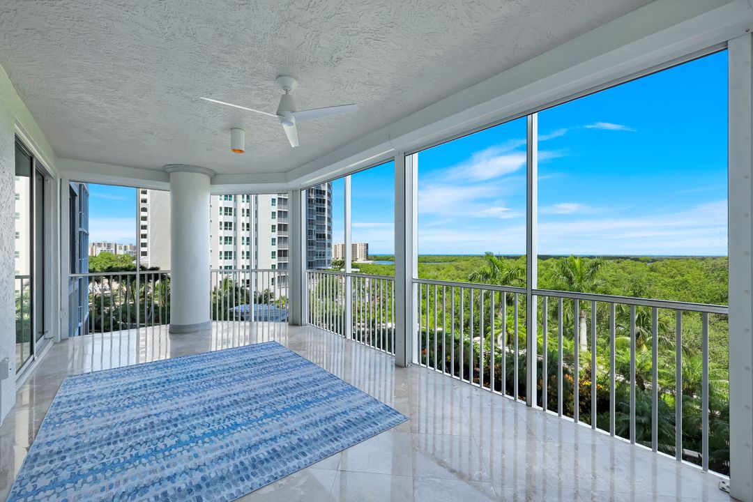 275 Indies Way #503, Naples, FL 34110